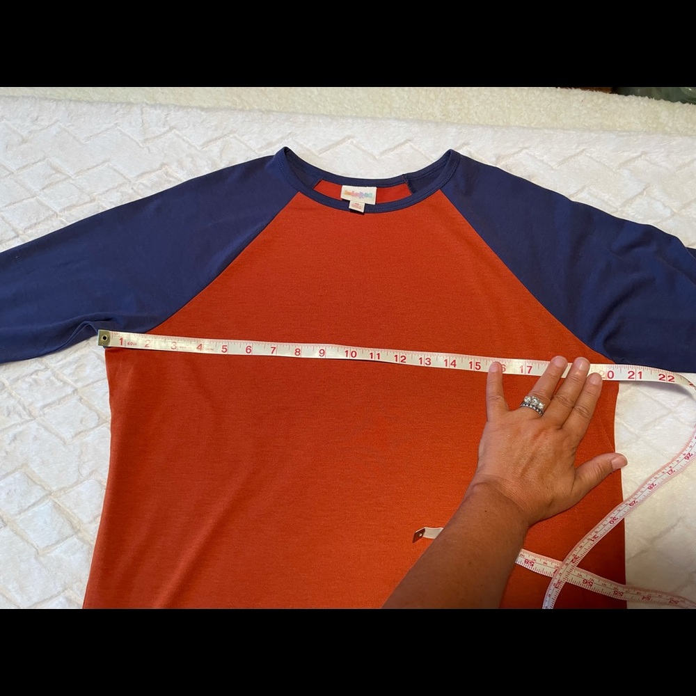 🧡💙Lularoe Randy Shirt - Picture 9 of 11